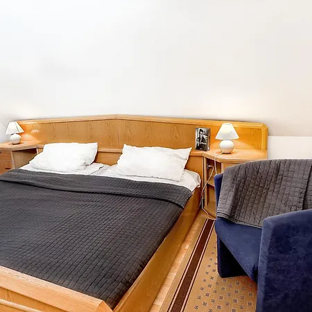 7032 Klatschmohn Og Rechts * Kellenhusen