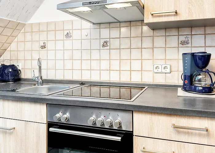 7032 Klatschmohn Og Rechts * Kellenhusen